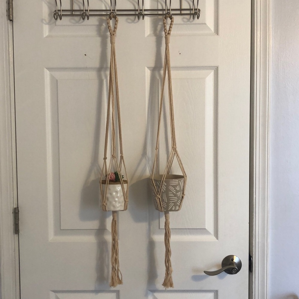 Set of 2 Macrame Plant Hangs